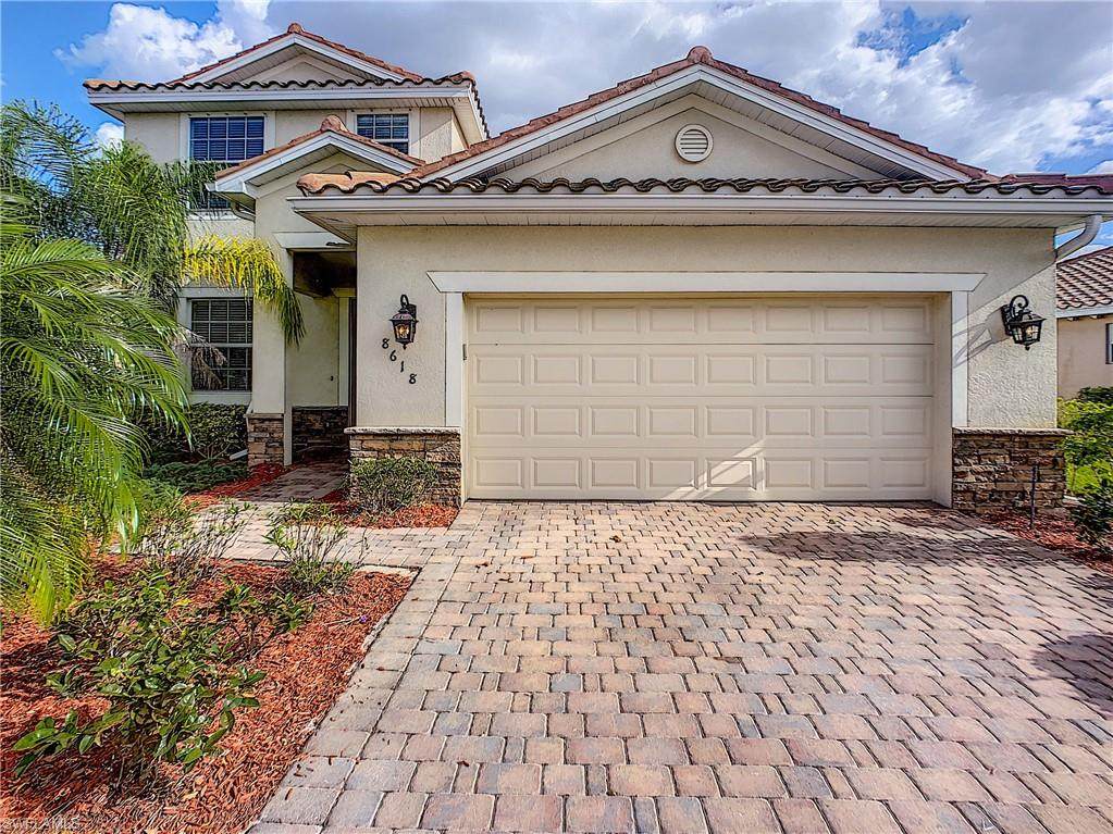 8618 Pegasus Dr - Photo 1