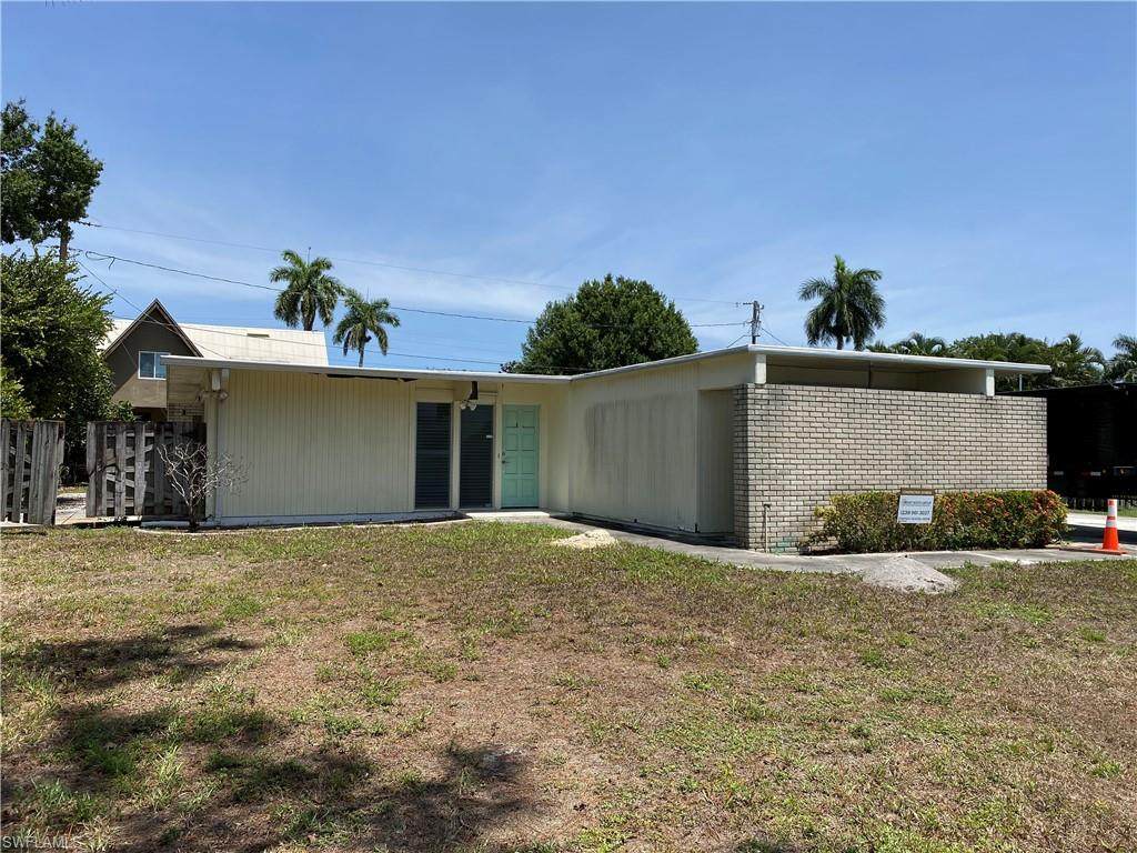 1599 Grove Avenue - Photo 1 1599 Grove Avenue - Photo 1