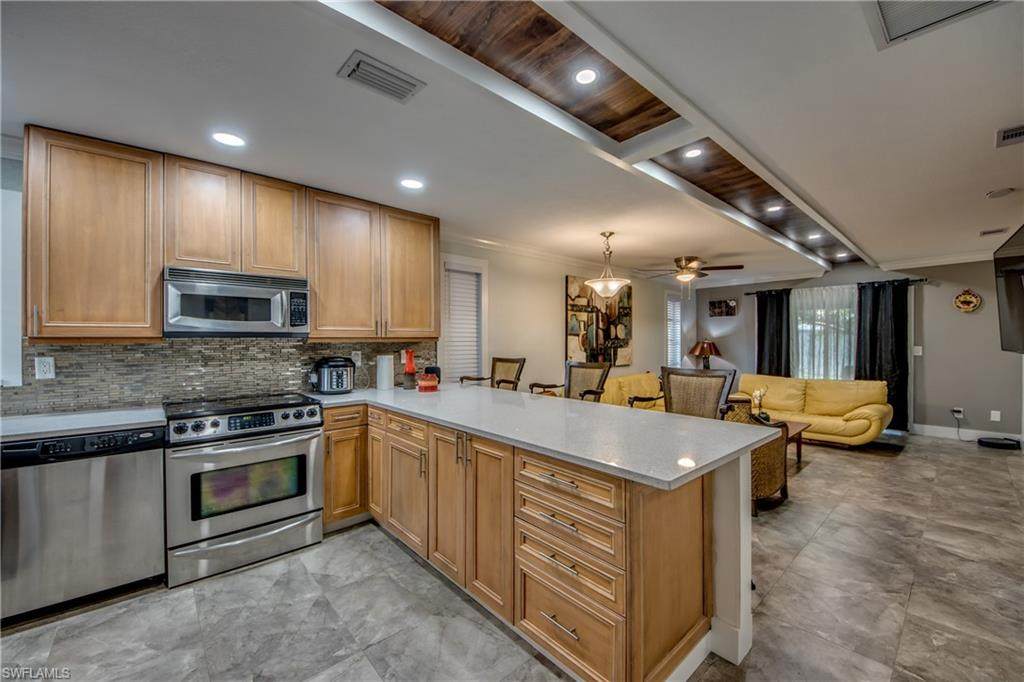 4616 Skyline Boulevard - Photo 1