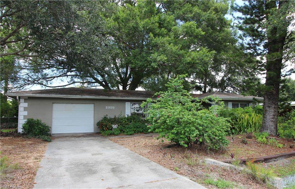 2355 Gorham Avenue - Photo 1