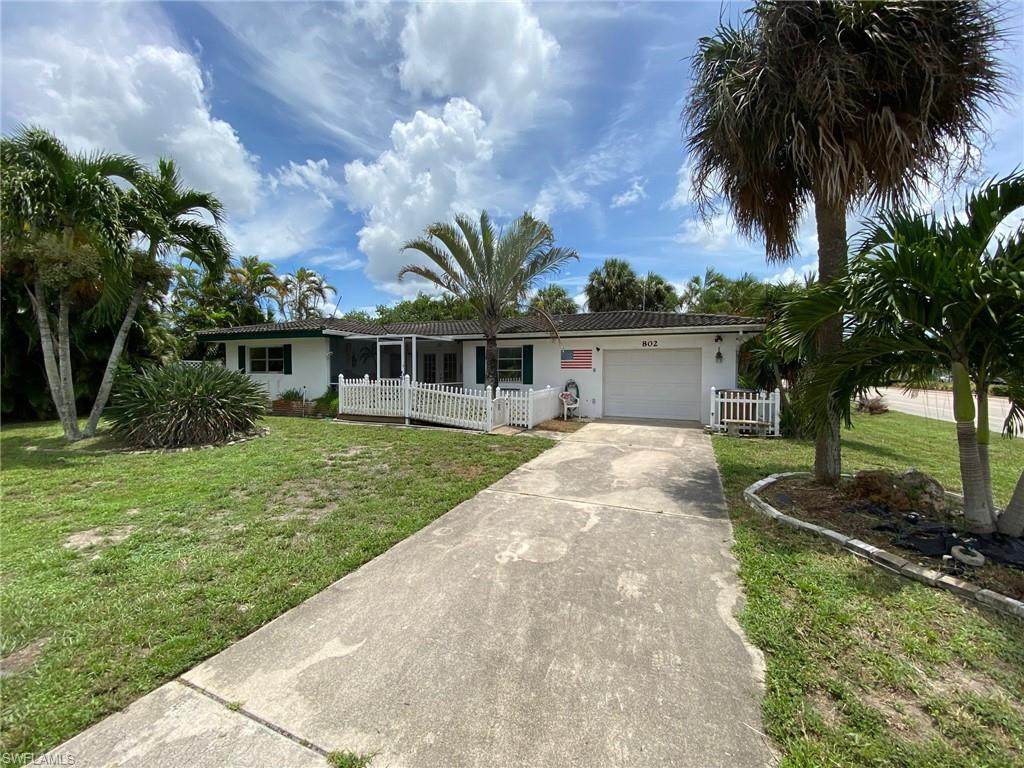 802 El Dorado Parkway - Photo 1