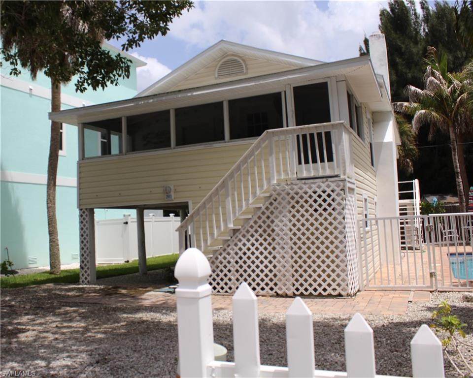240 Pearl Street - Photo 1
