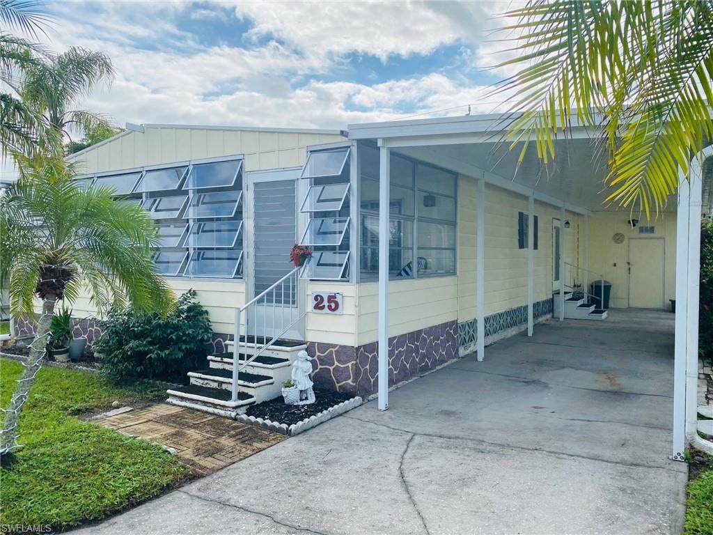 25 Poinsettia Drive - Photo 1