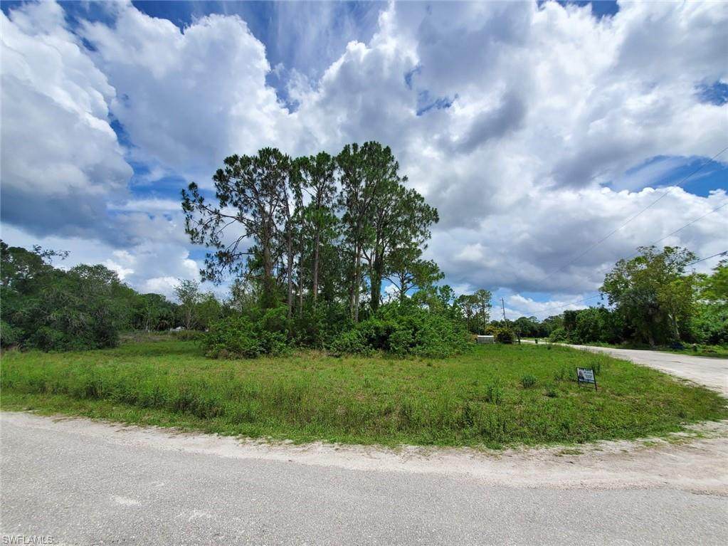 8461 Ebson Drive - Photo 1