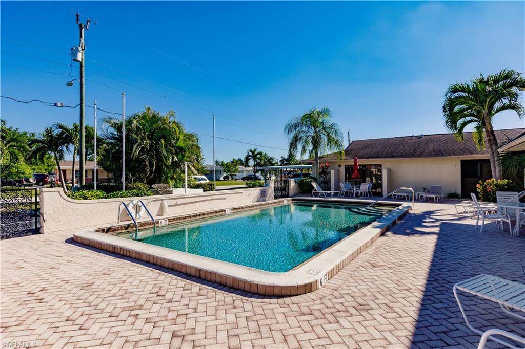 4822 Tudor Drive - Photo 1