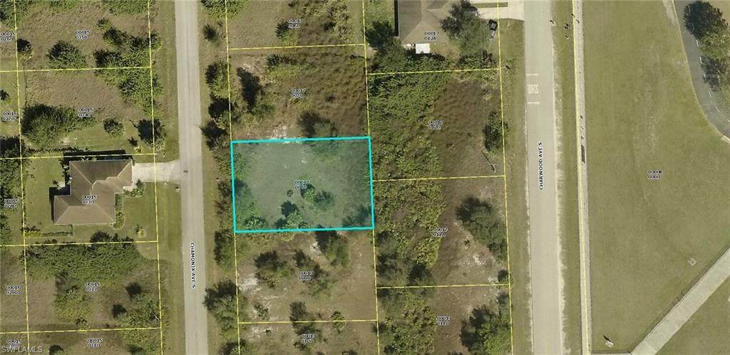 531 Chamonix Avenue - Photo 1