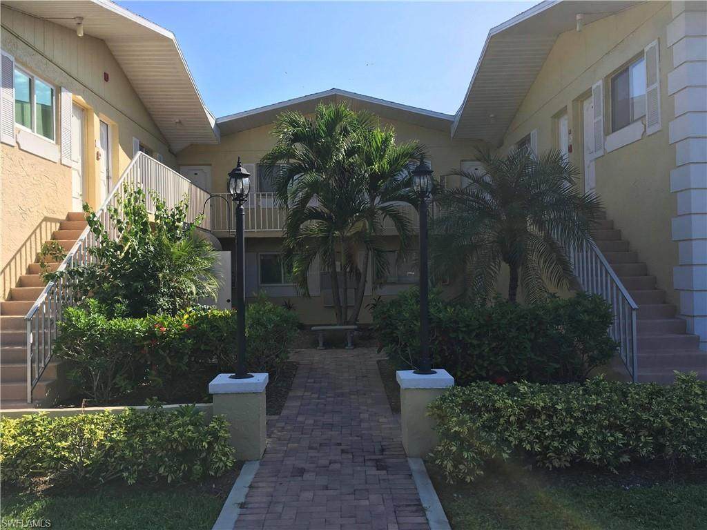 8127 Country Road - Photo 1