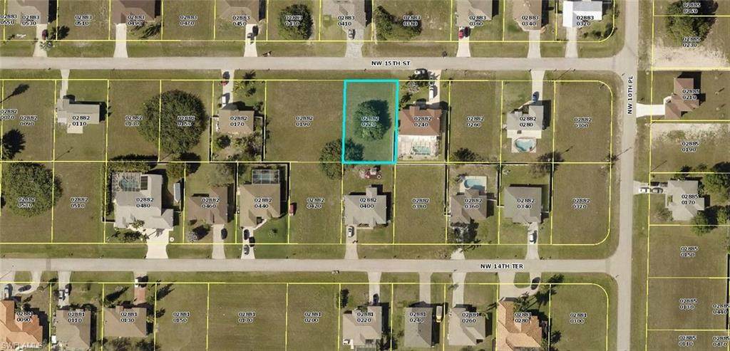 1104 15th Street - Photo 1
