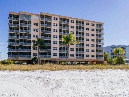 250 Estero Boulevard - Photo 1