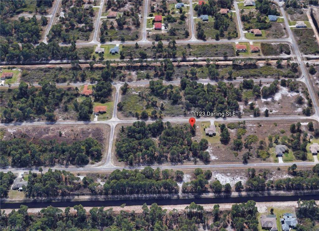 1123 Darling Street - Photo 1