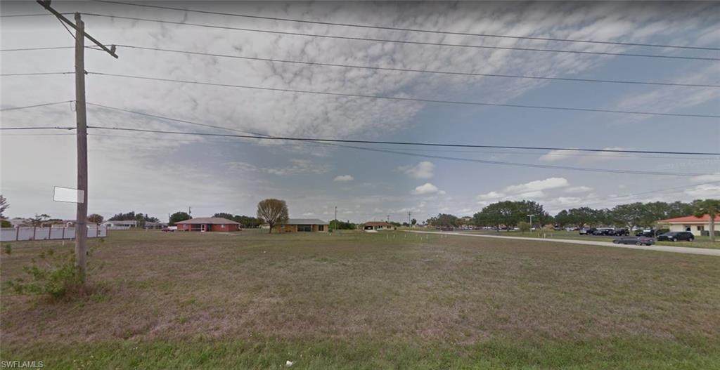 1013 Diplomat Parkway - Photo 1