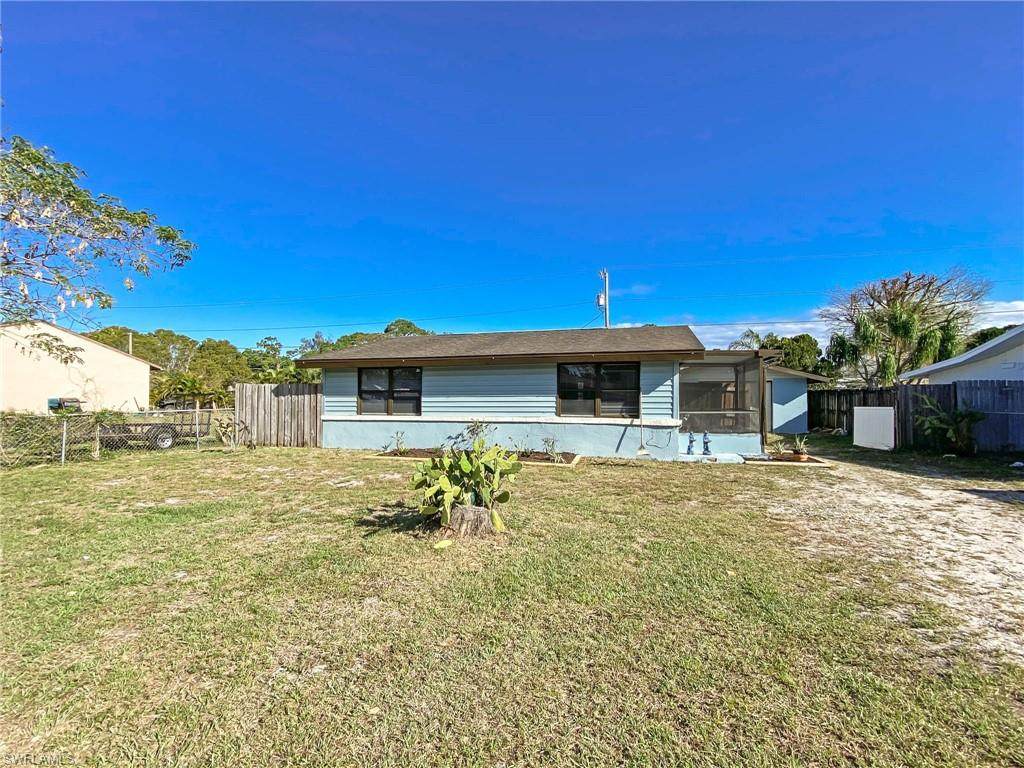 275 Poe Avenue - Photo 1