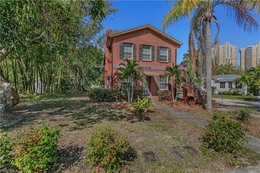 1536 Palm Avenue - Photo 1