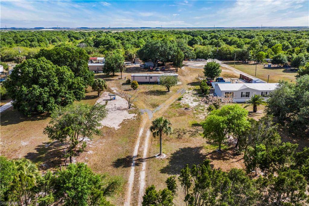 5195 State Road 80 - Photo 1