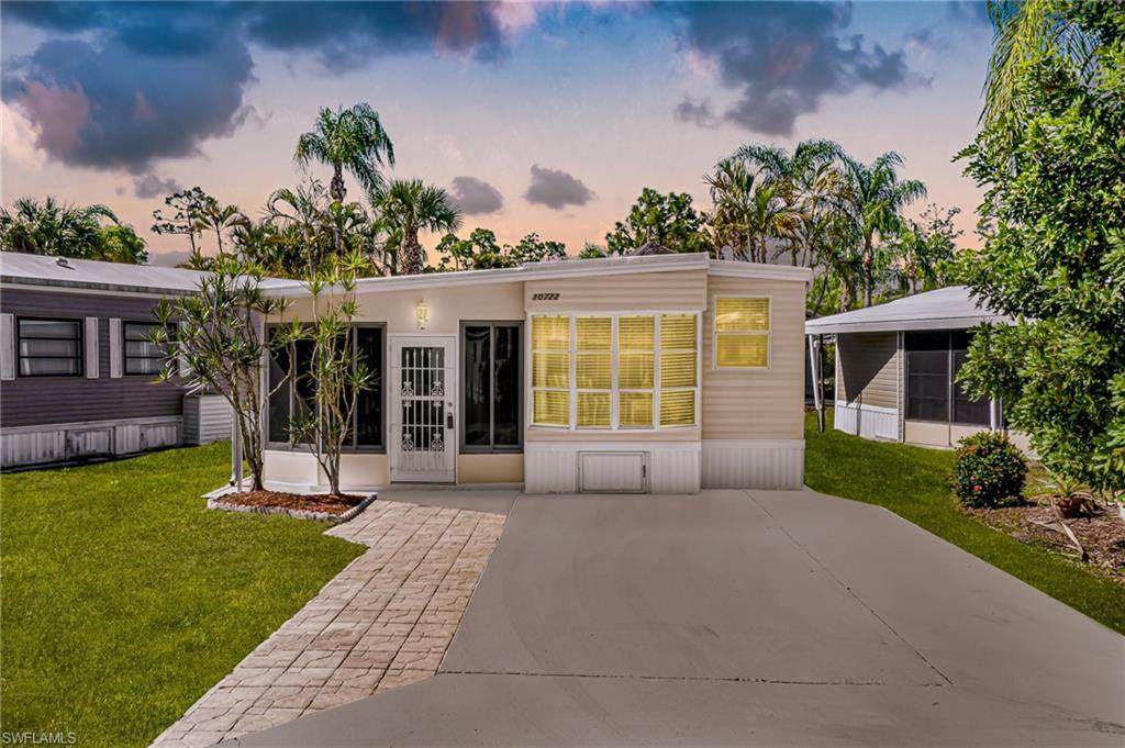 10722 Everglades Kite Circle - Photo 1