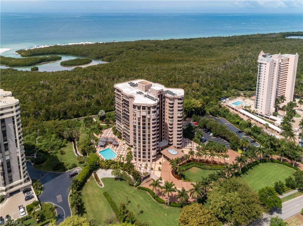 6075 Pelican Bay Boulevard - Photo 1