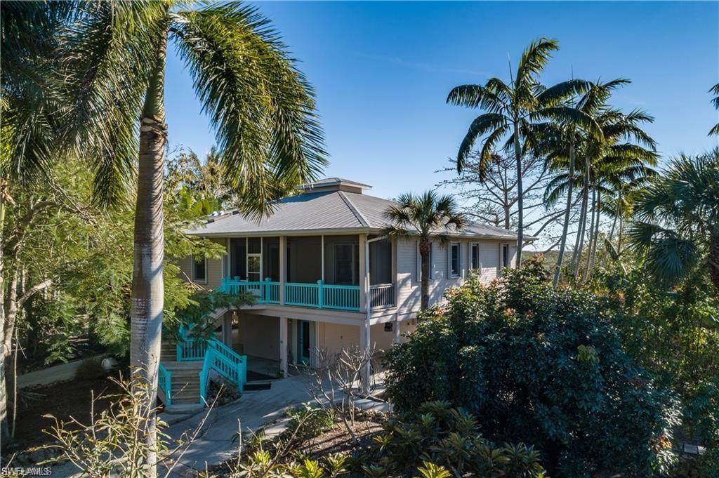 7377 Pineland Road - Photo 1