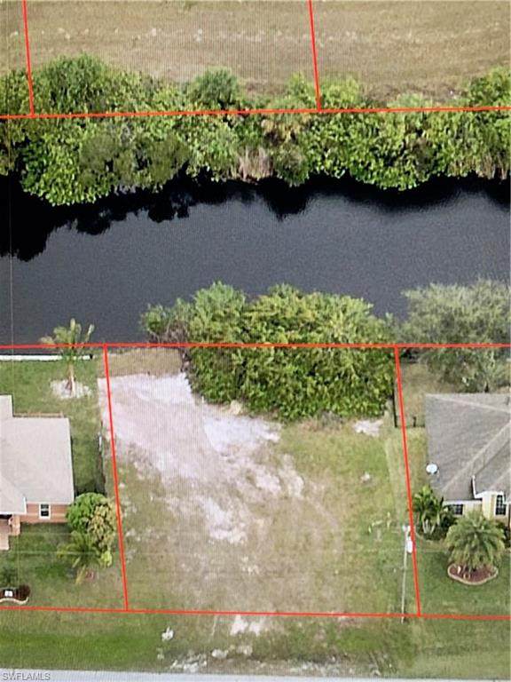 2057 6th Street - Photo 1