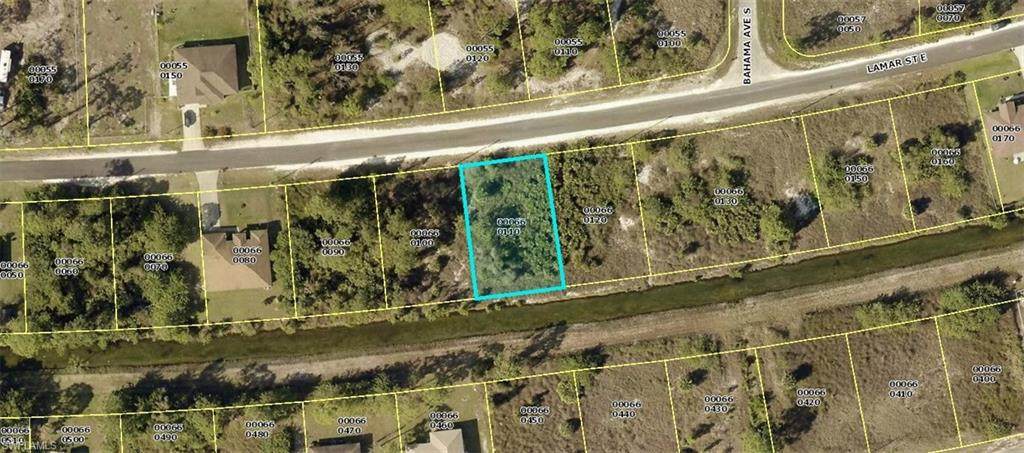 726 Lamar Street - Photo 1