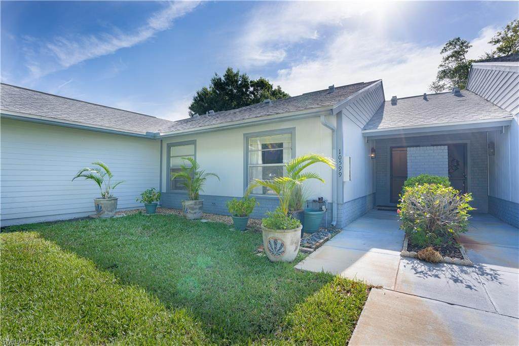 10599 Roxbury Court - Photo 1