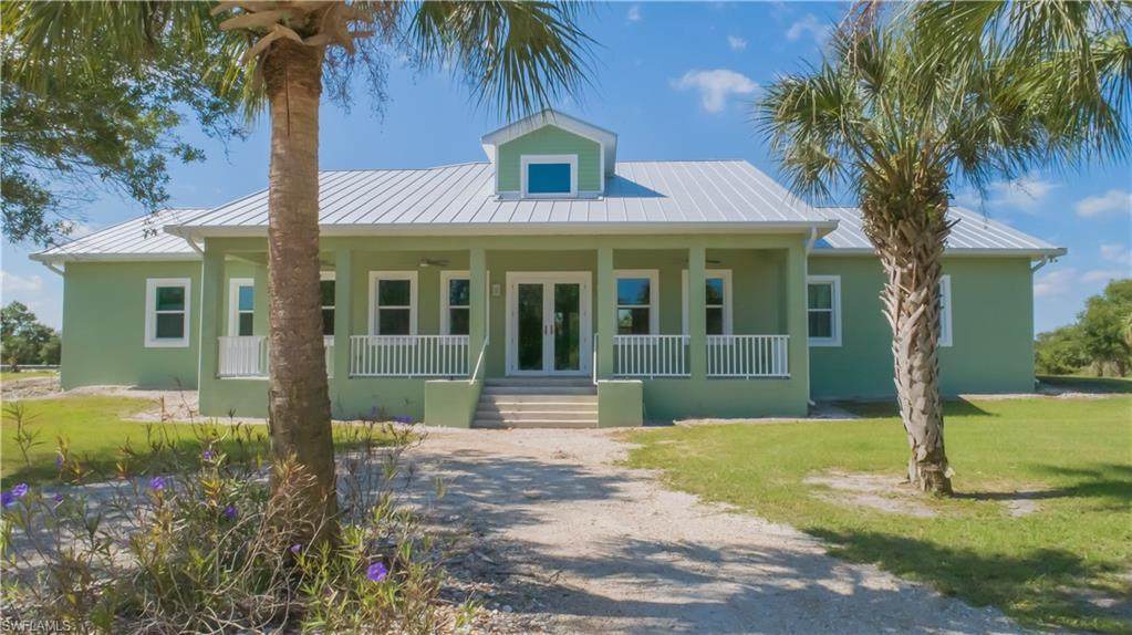 21100 Lonesome Lane - Photo 1