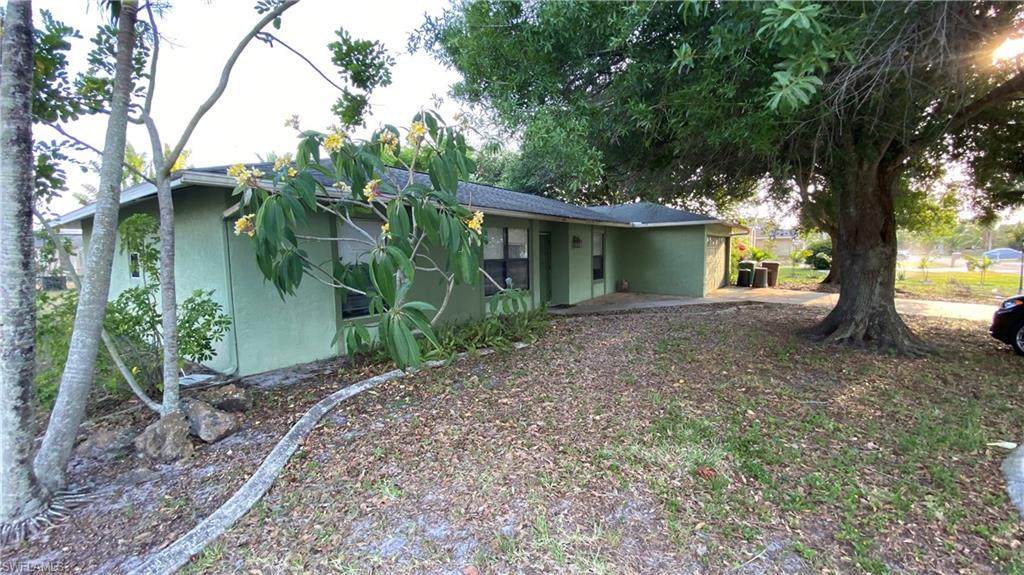 322 32nd Terrace - Photo 1