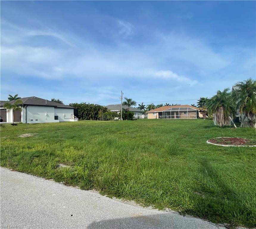 4828 23rd Avenue - Photo 1