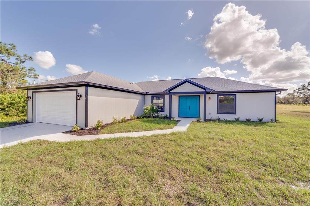 5013 Dania Circle - Photo 1