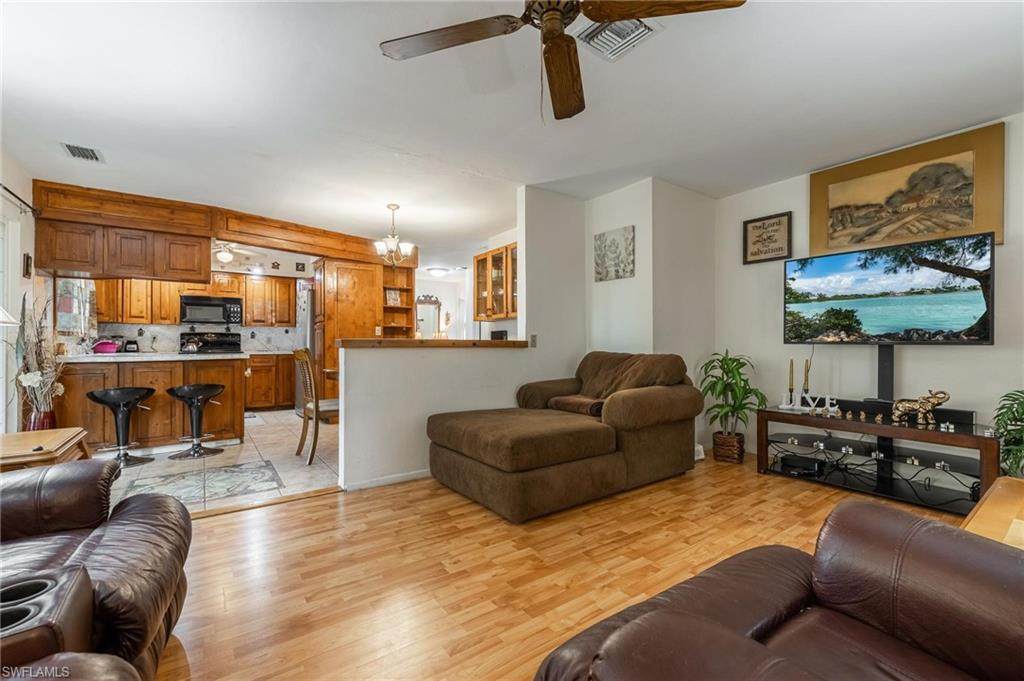 1706 Margate Boulevard - Photo 1
