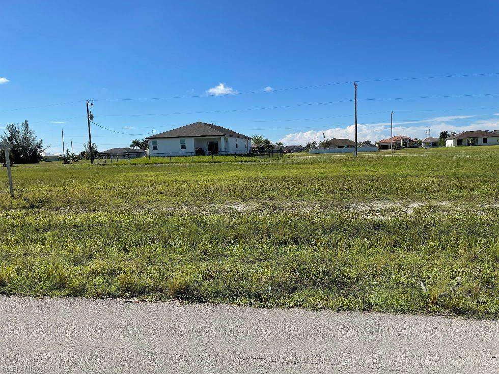 4500 34th Terrace - Photo 1