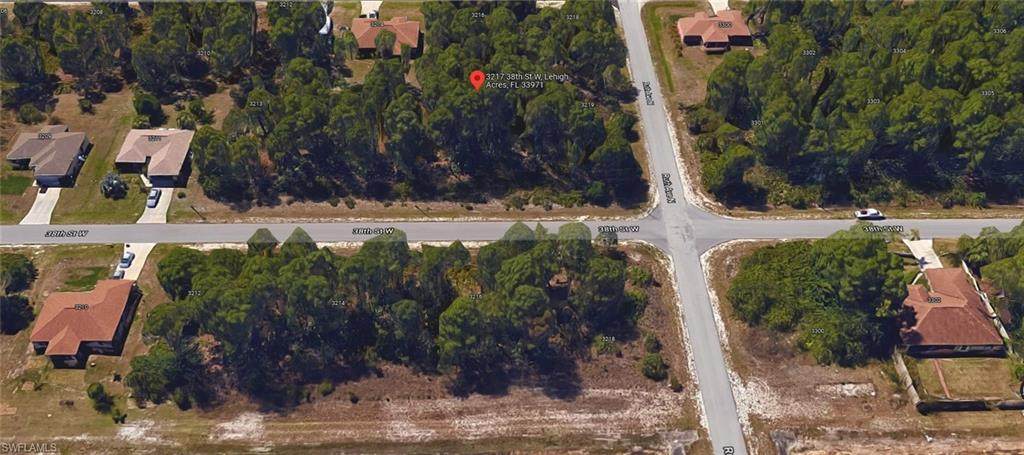 3217 38th Street - Photo 1