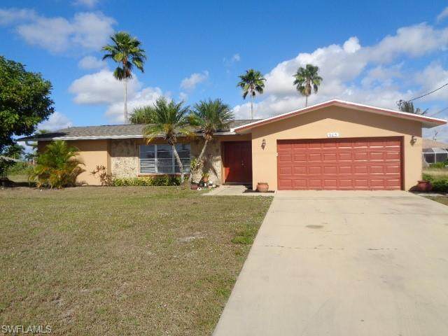905 40th Terrace - Photo 1