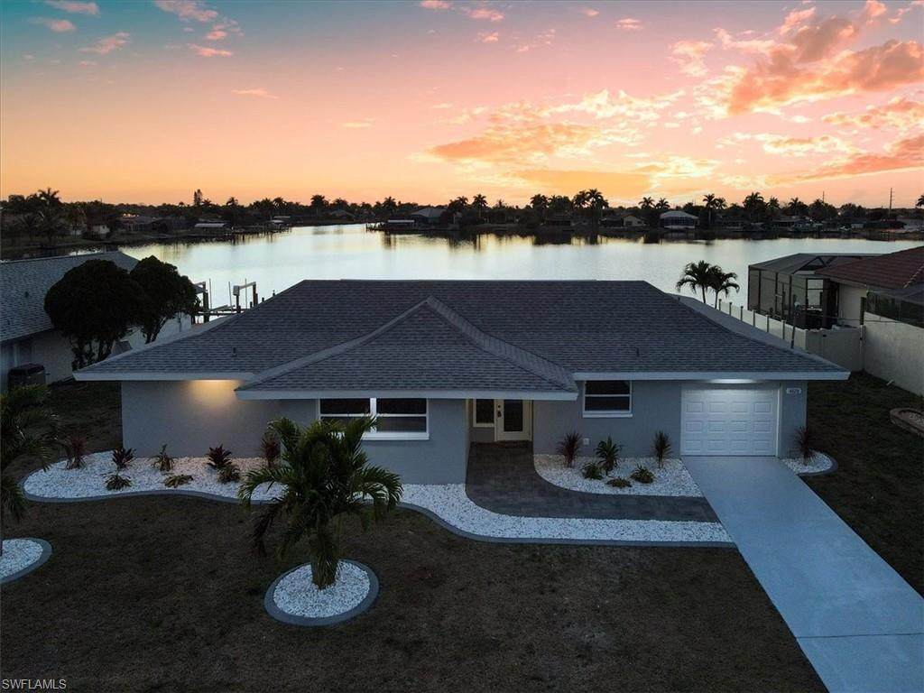 4828 Pelican BLVD