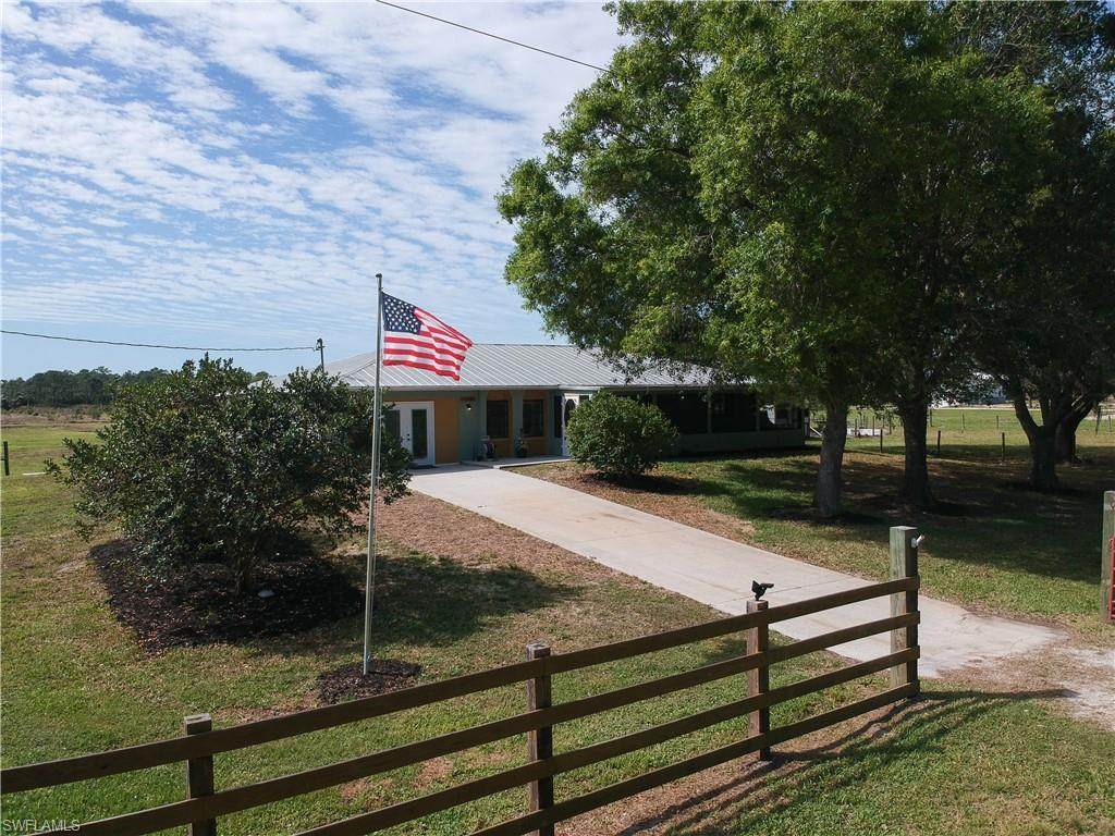 37361 Old Farm Road - Photo 1