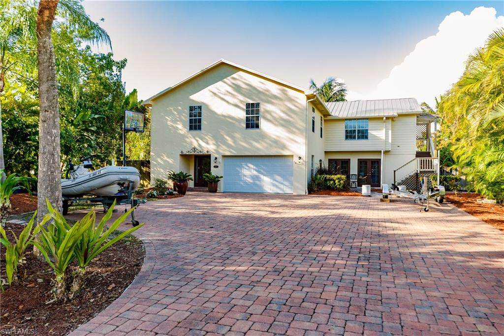 12301 Davis Boulevard - Photo 1