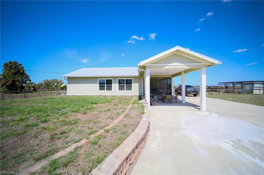7500 15th Terrace - Photo 1