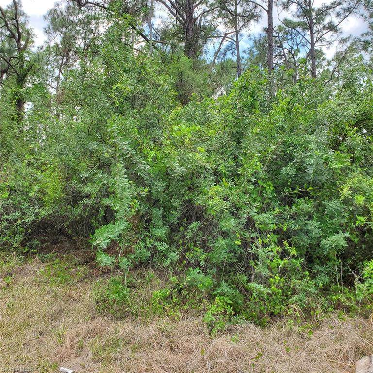 3127 75th Street - Photo 1