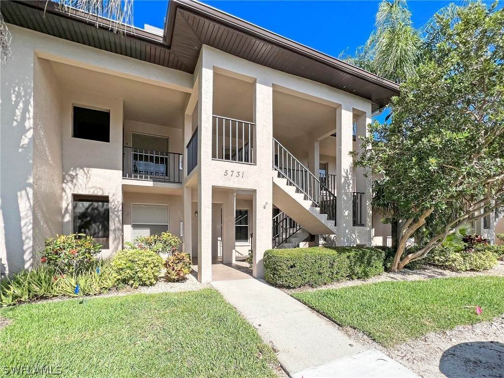 5731 Foxlake Drive - Photo 1