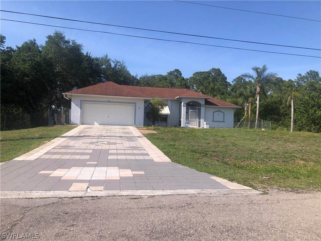 4738 Golfview Boulevard - Photo 1