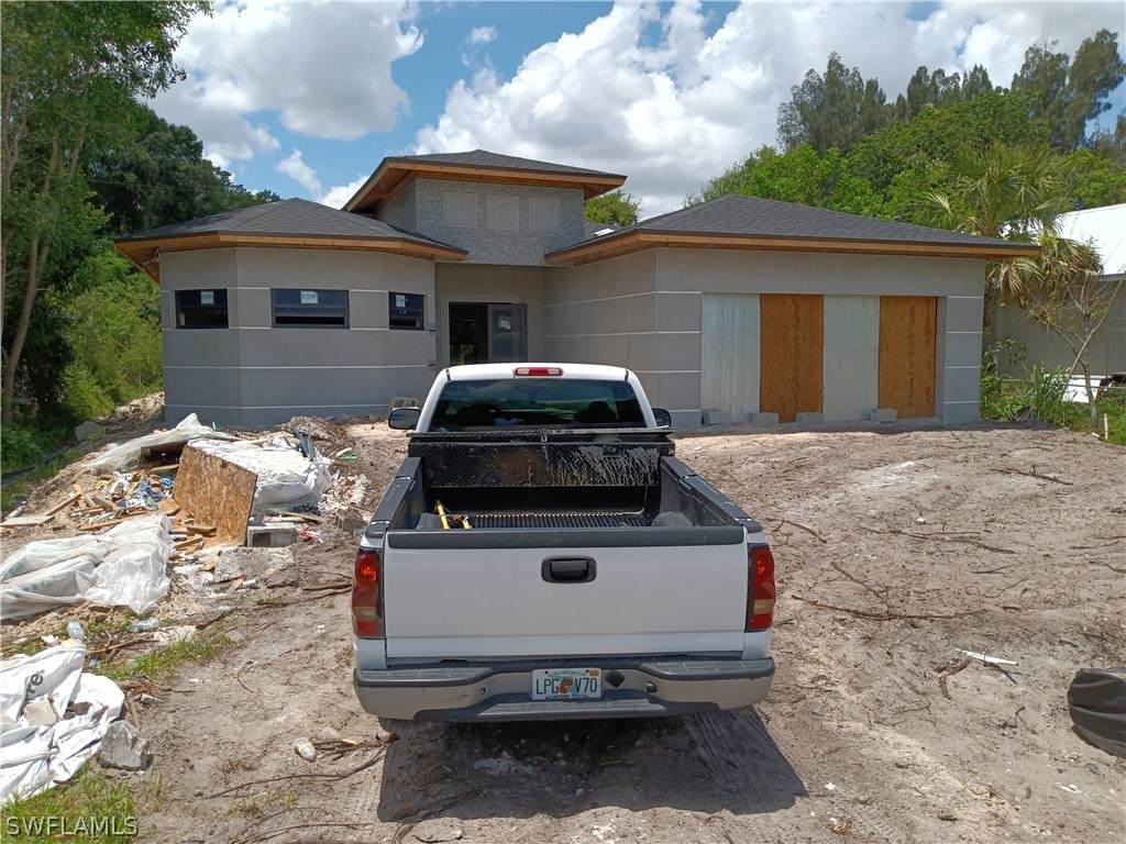 320 Louise Avenue - Photo 1