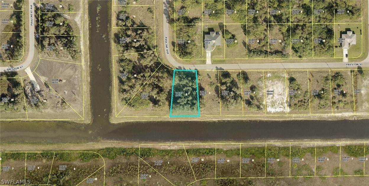 208 Preston Street - Photo 1