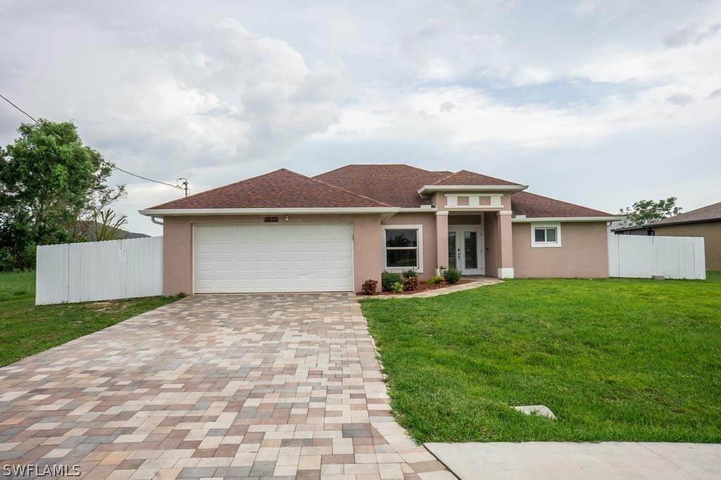 1822 Trafalgar Parkway - Photo 1
