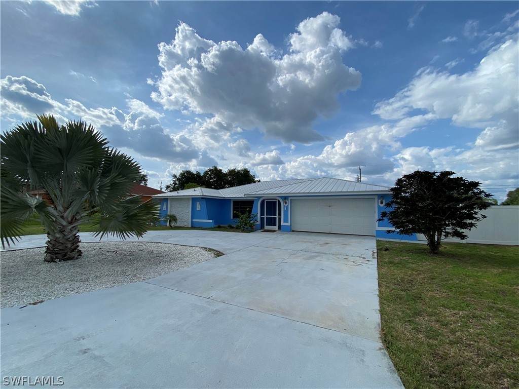 619 3rd Street - Photo 1