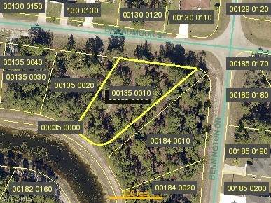 424 Broadmoor Street - Photo 1