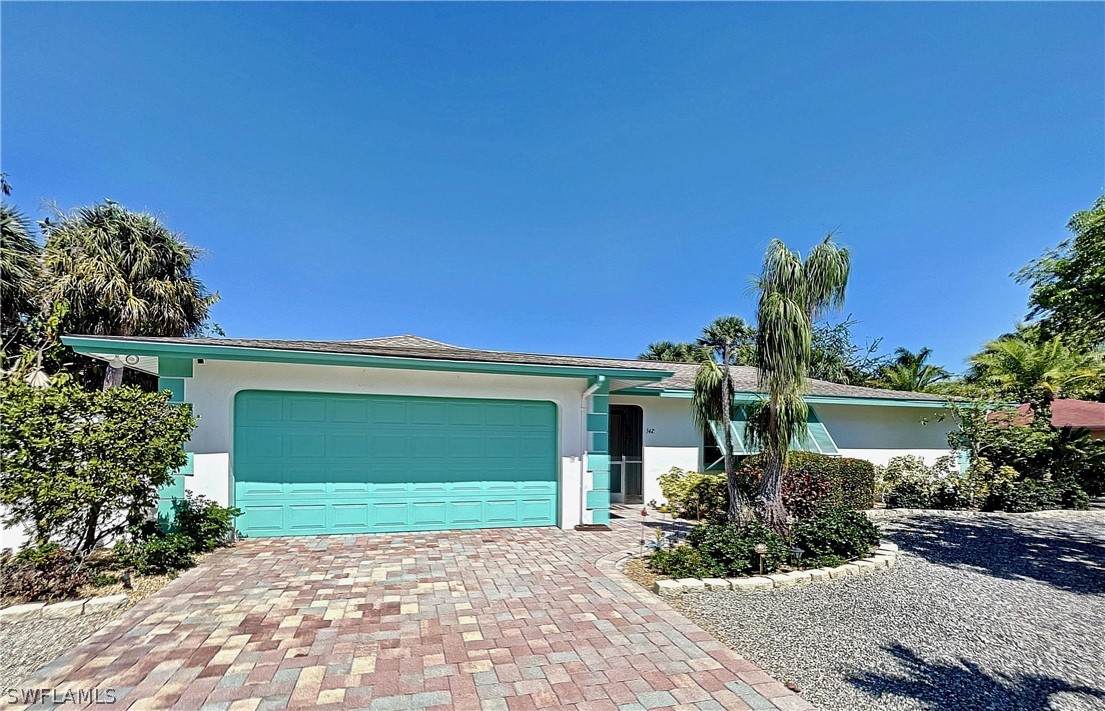 542 Boulder Drive - Photo 1