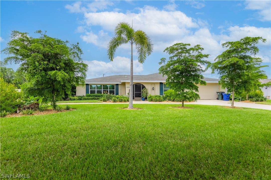 1449 Reynard Drive - Photo 1
