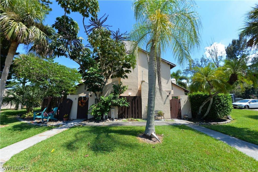 6268 Westshore Drive - Photo 1