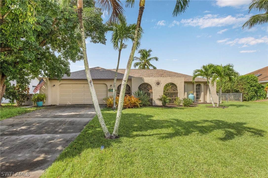 1423 38th Street - Photo 1