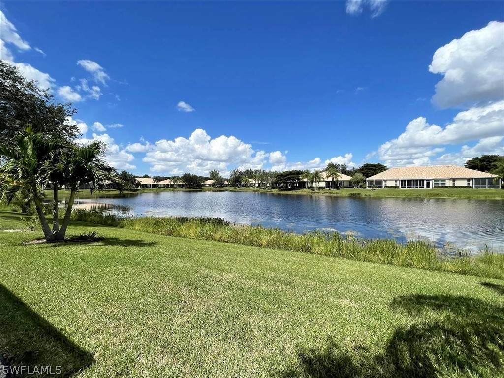 8806 Bay Circle - Photo 1