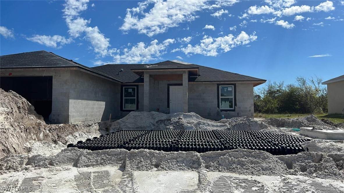 2812 25th Street - Photo 1